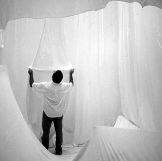 A=360&ordm;R/r, Intervenci&oacute;n